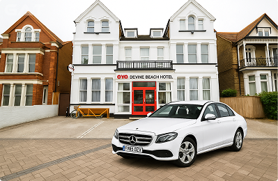 Taxi from Luton Airport to Southend-on-Sea