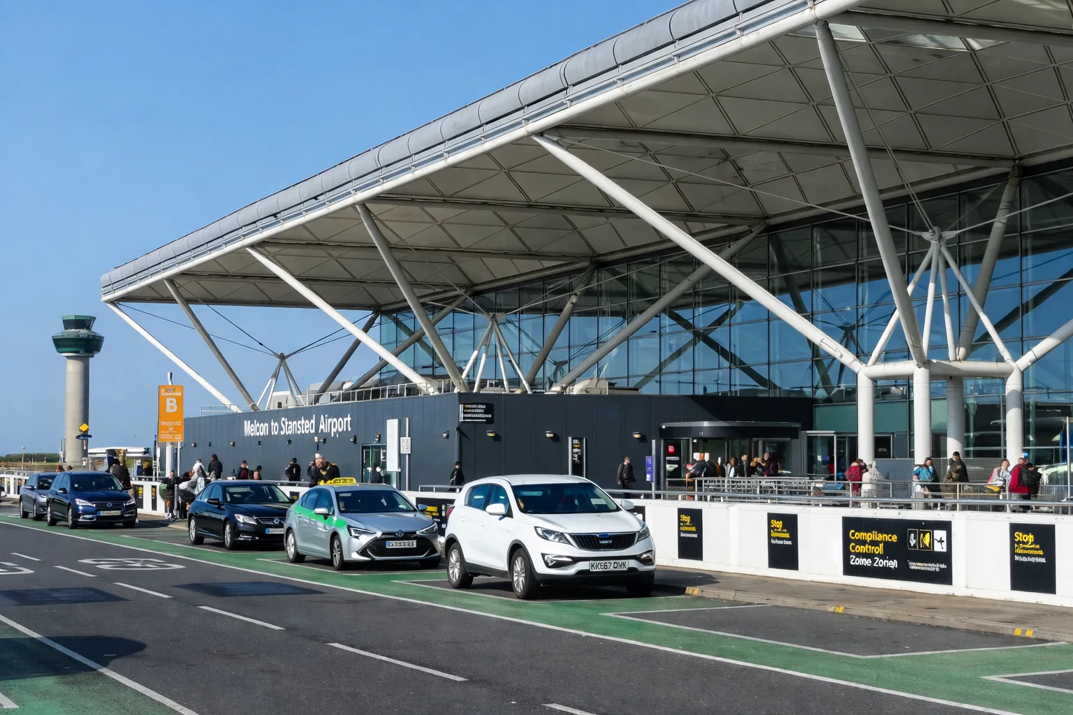 Stansted Airport terminal parking