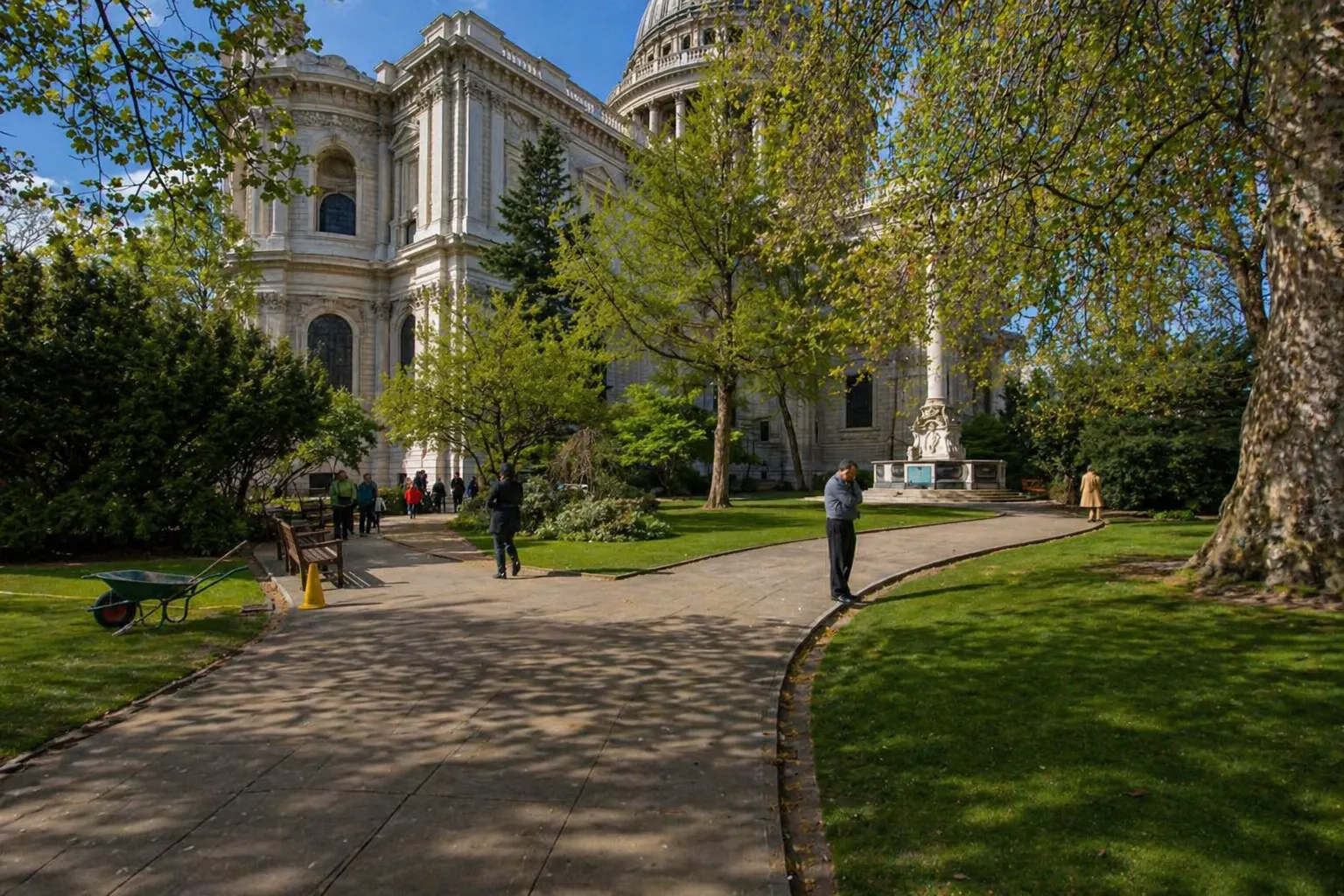 Stansted Airport to St Paul’s Cathedral