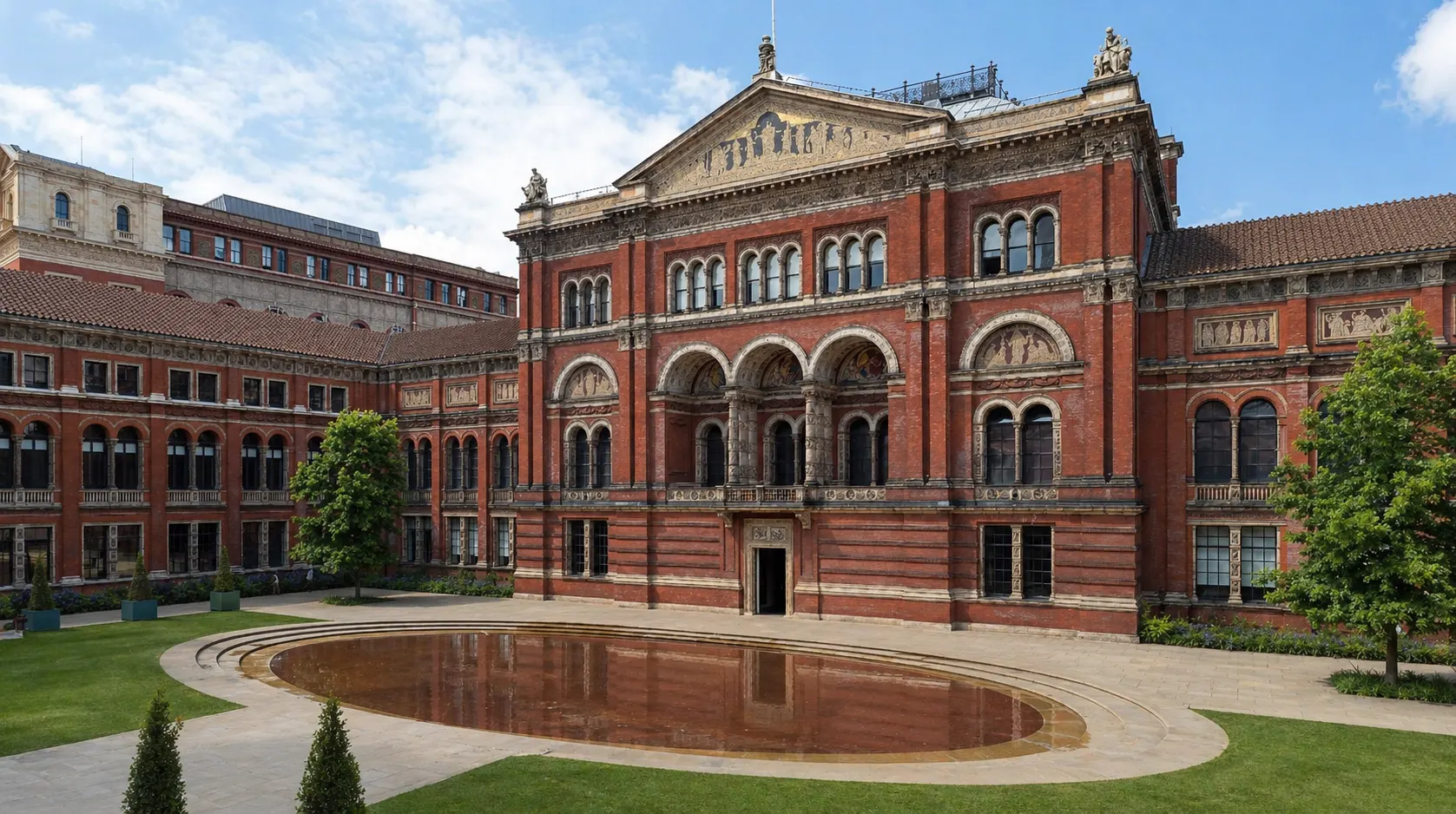 Stansted Airport to Victoria and Albert Museum