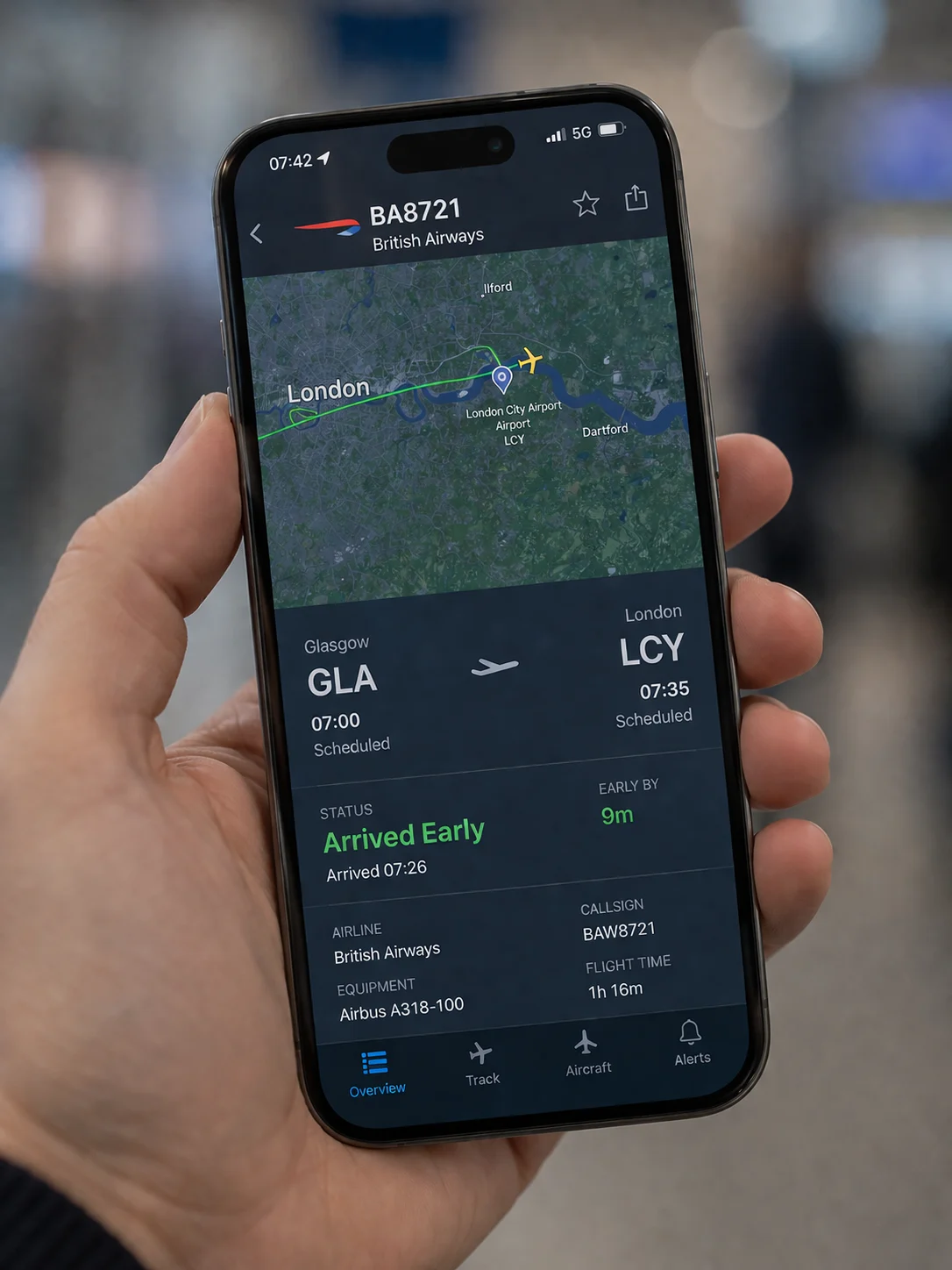 live flight status on a mobile screen
