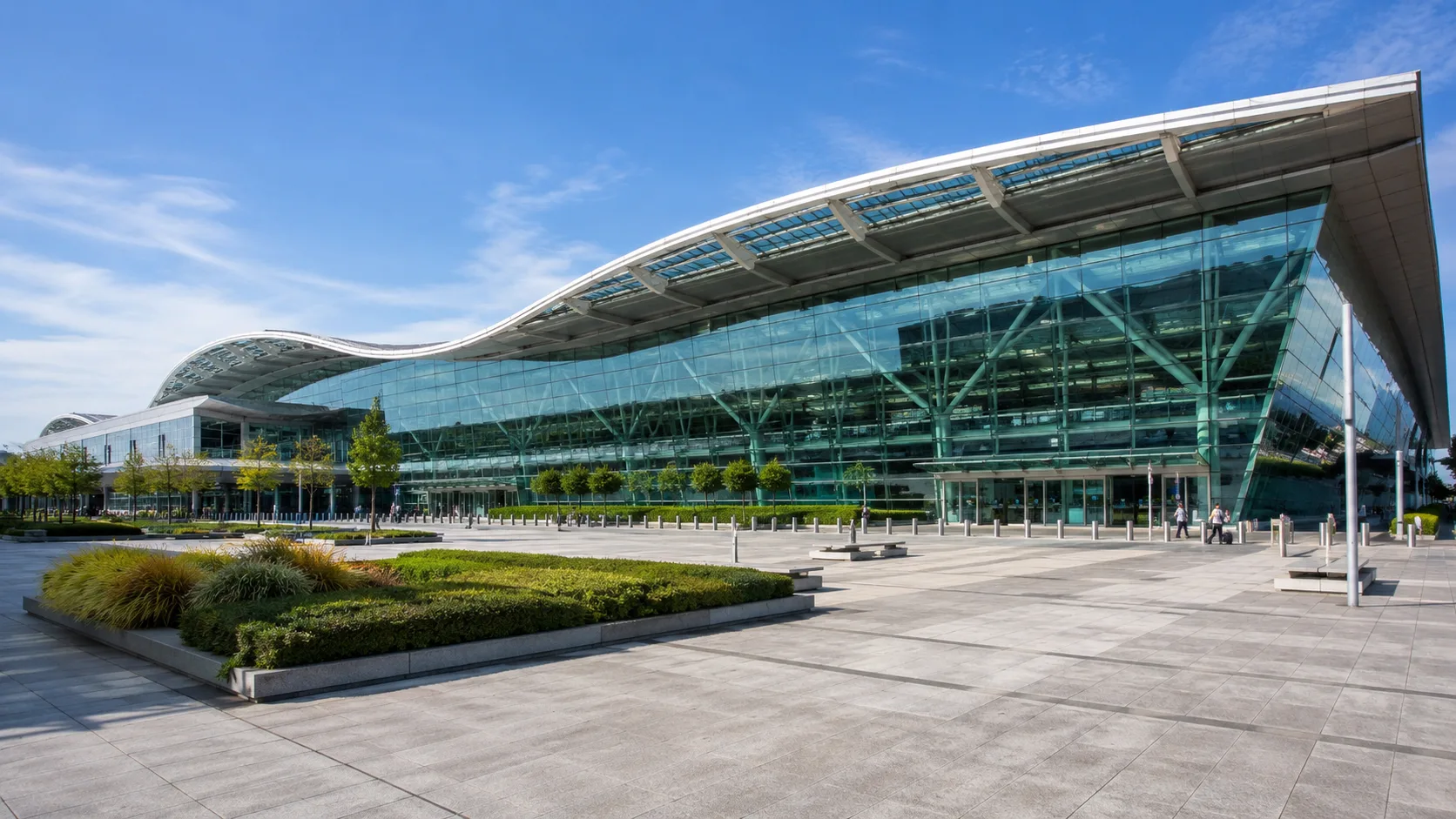 Heathrow Terminal 5 luxury taxi transfer